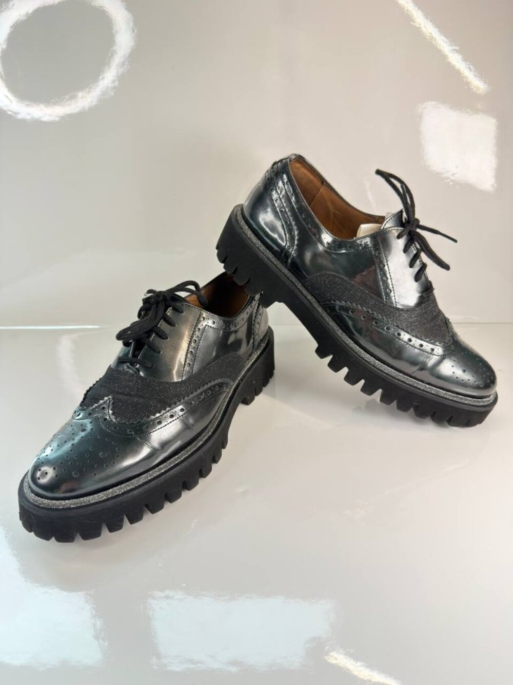 Pertini Metallic Leather Brogue Oxford Lug Sole Shoes Women’s EU 38 / US 7.5-8